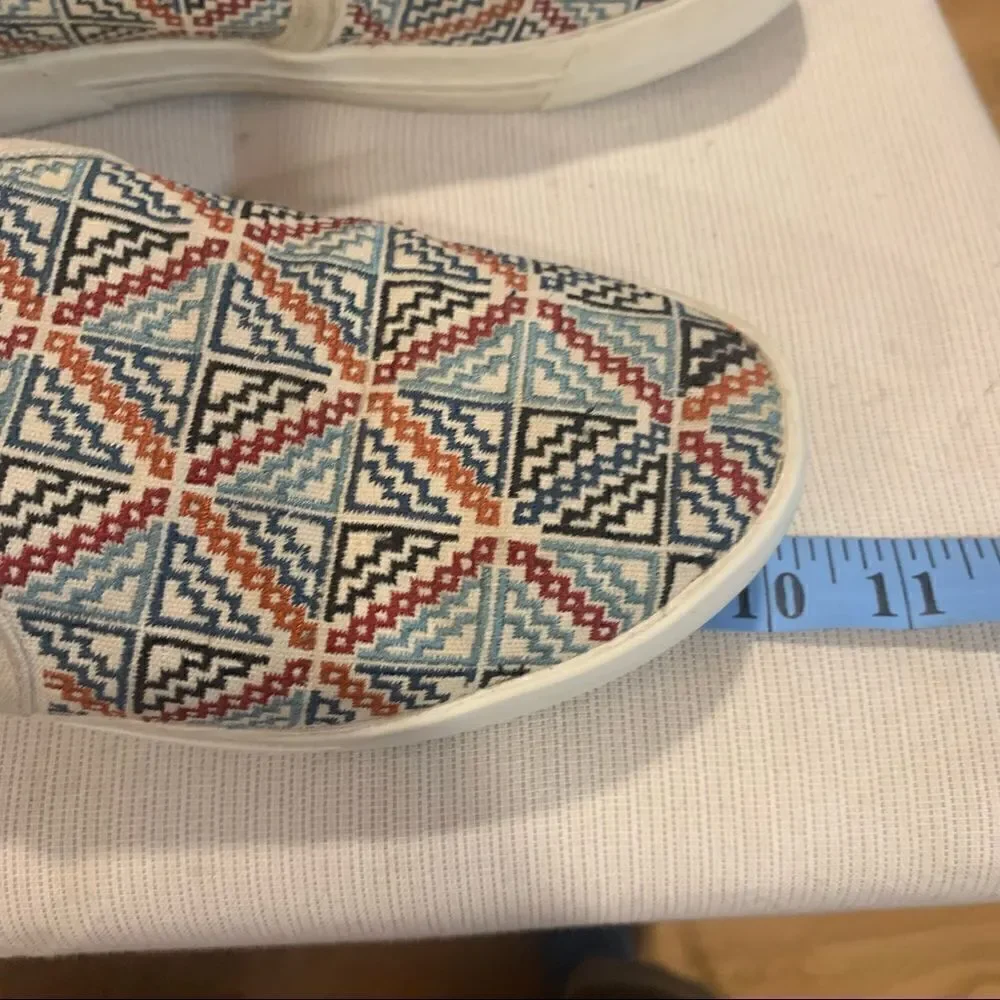 Joie Sneakers Bohemian Huxley Slip-On Woven Canvas Geometric Pattern, 6.5‎